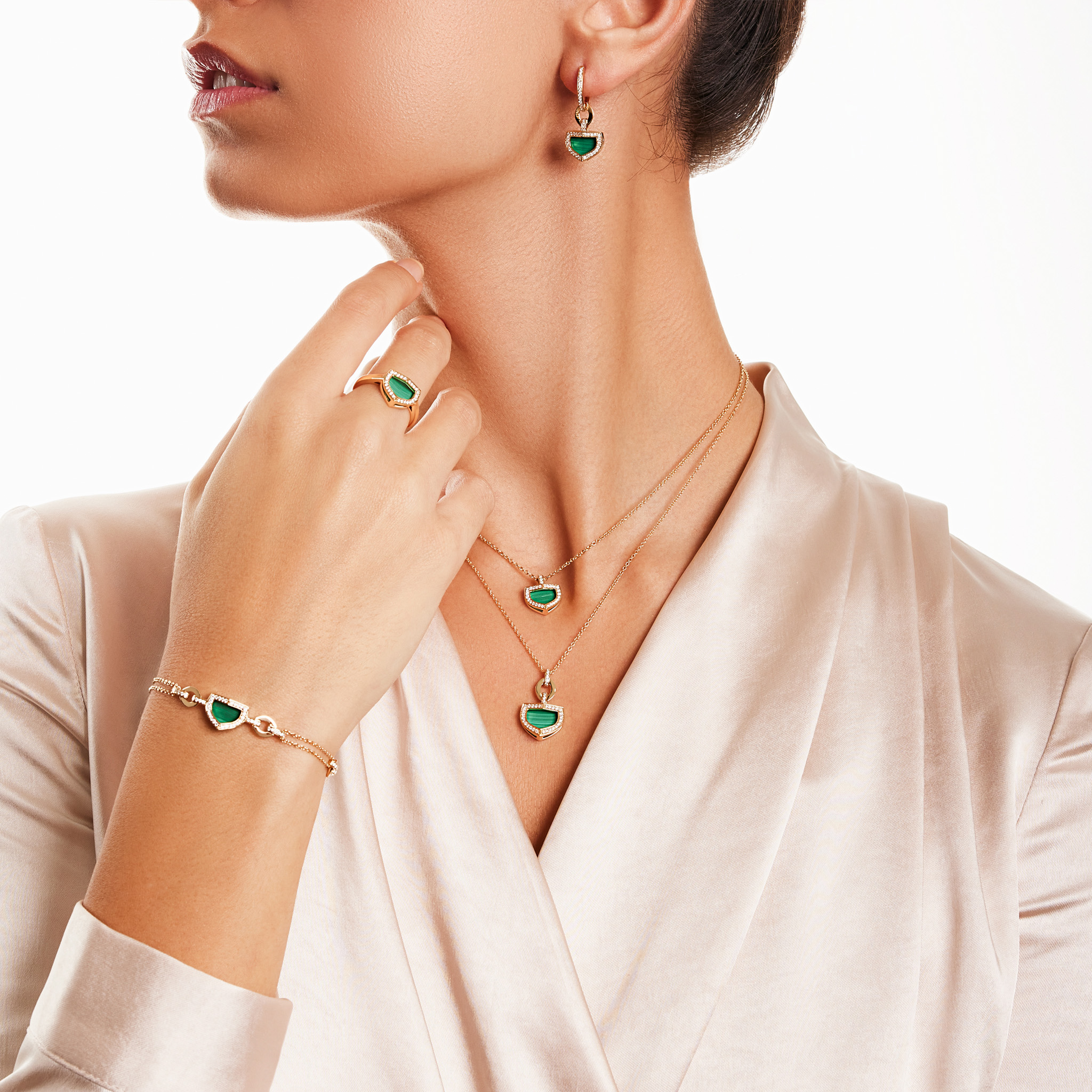 Dome Art Deco Yellow Gold Bracelet with Malachite and Diamond